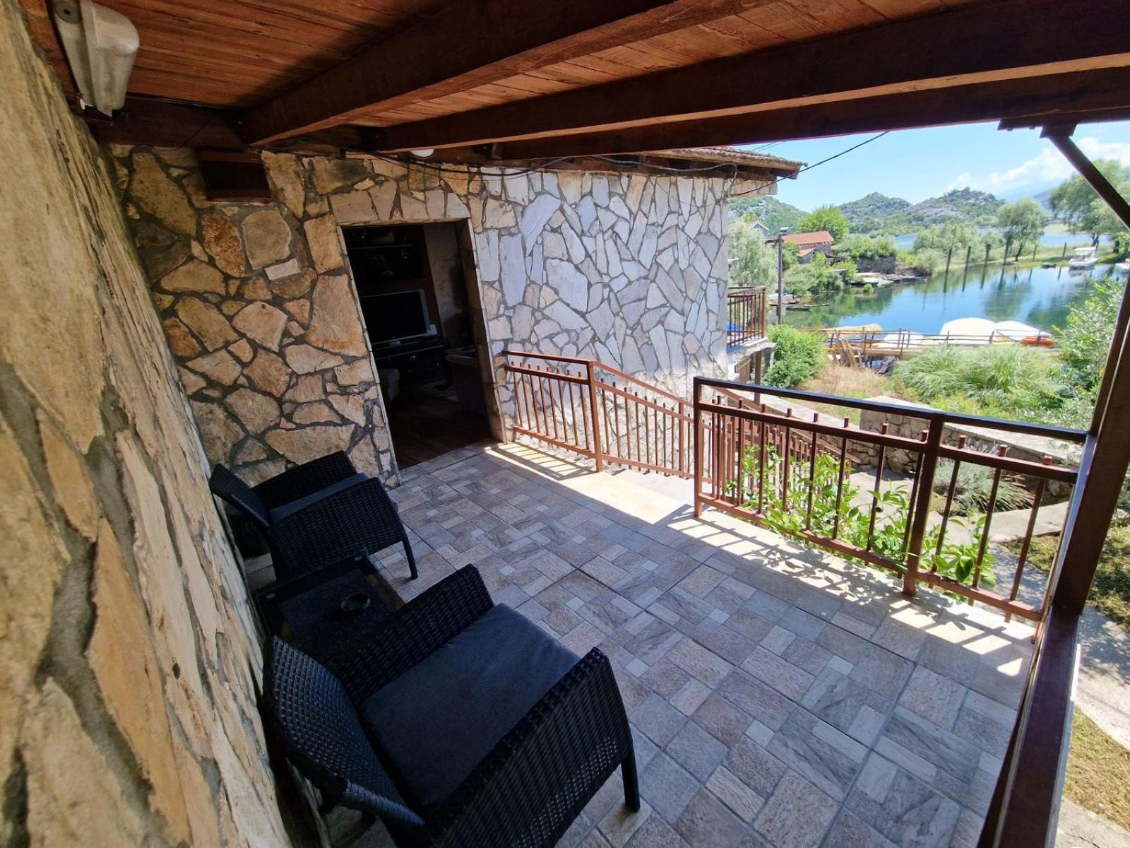 Lakeside Oasis Home Karuc Exterior foto